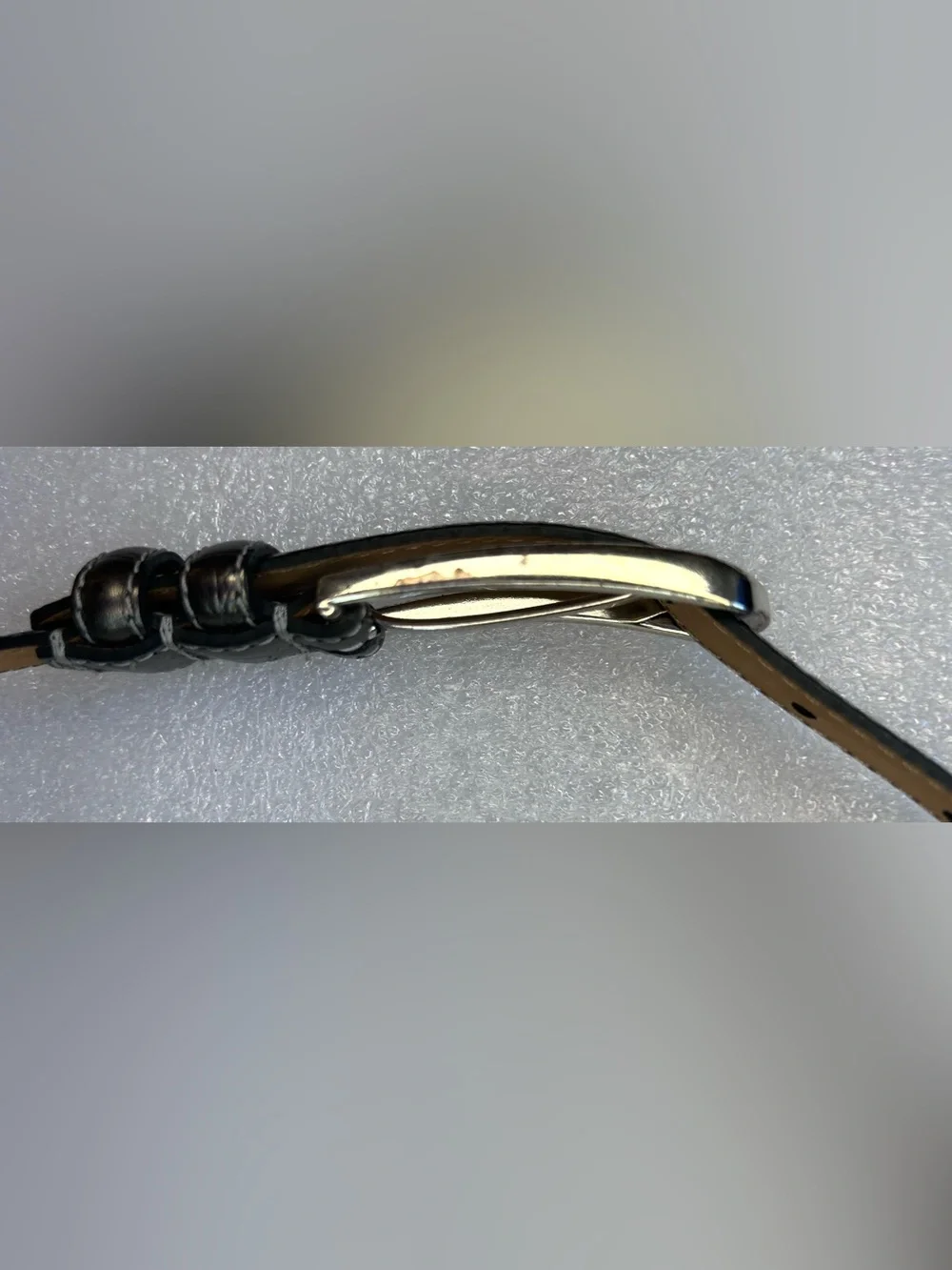 Brighton Women’s Pewter Gray Silver Metallic Leather Thin Belt Sz 30 W26-W30 S M
